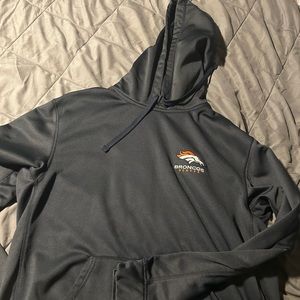 Navy Denver Broncos hoodie (like new)